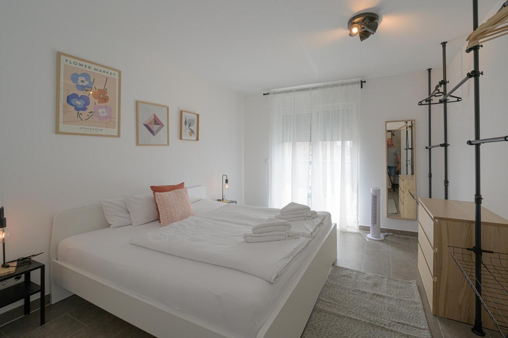 Nibelungen Apartments فورمز المظهر الخارجي الصورة