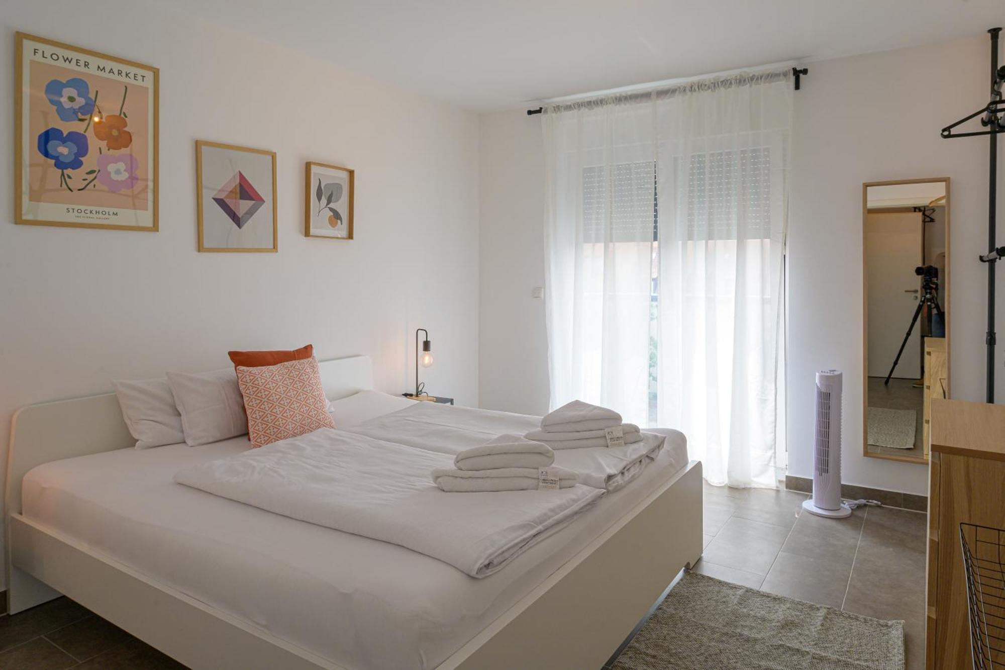 Nibelungen Apartments فورمز المظهر الخارجي الصورة